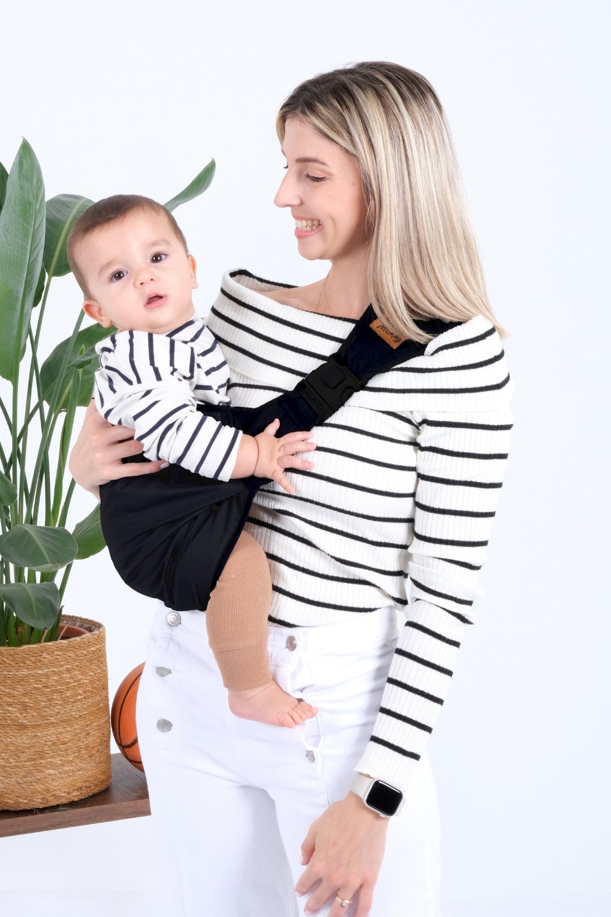 Ergonomik Bebek Taşıma Askısı | HuggyMommy™