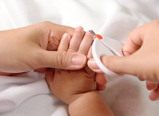 Bebeklerde Tırnak Bakımı Nasıl Yapılır?